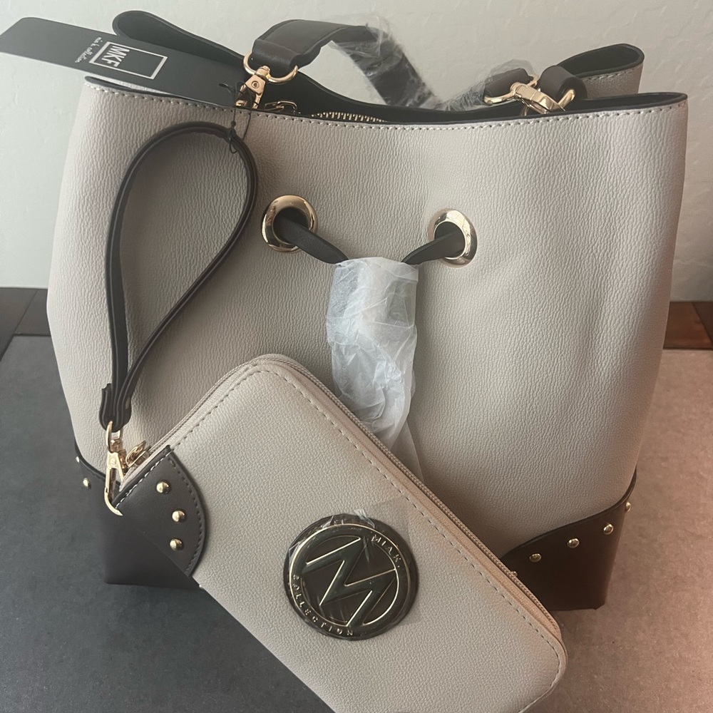 Stylish Cream and Brown Crossbody Bag Set